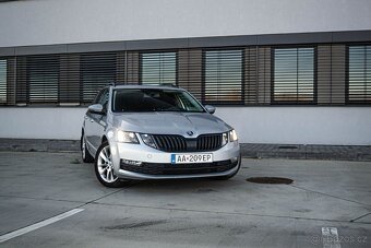 Škoda Octavia Combi 2.0 TDI Ambition DSG - 7