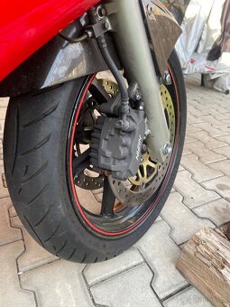 Honda VFR 800 - 7