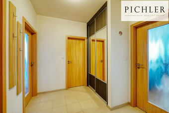 Prodej bytu 3+kk 76,2 m² s balkonem , vlastní parkovací stán - 7