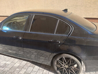 BMW 318i E90 - 7