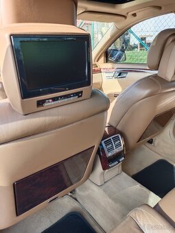 Mercedes S - 7