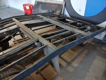 Iveco Daily 2,5 TD - 76 kW - 7