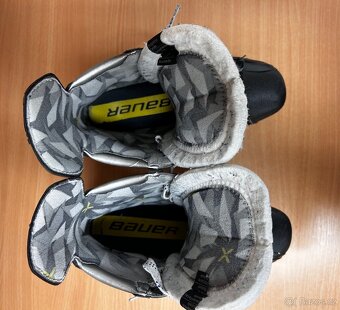 Brusle Bauer Vapor X3 - 7