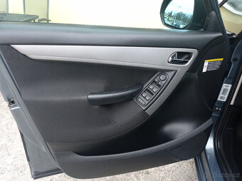 Citroen C4 Picasso 1.6 HDI ServKniha/1Maj/Klima - 7