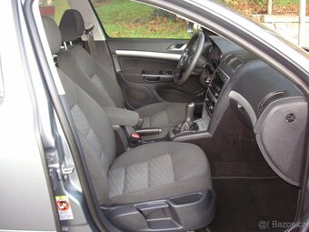 Škoda Octavia II 1.6 TDi-Serviska Combi - 7