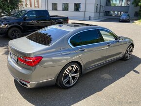 BMW Řada 7 G12 750Li X-Drive V8 330kW FULL výbava - 7
