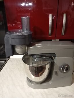 Kuchyňský robot Kenwood kMix - 7