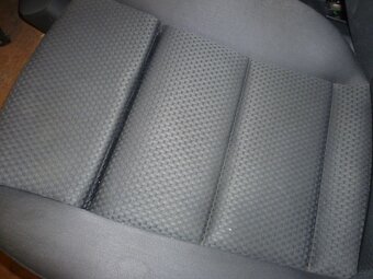 saedačky Audi C6 2007 - 7