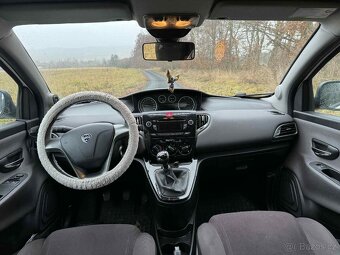Lancia Ypsilon 1.3 multijet 70kw 2011 - 7