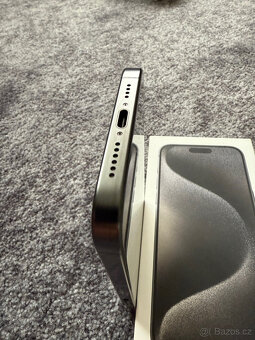 iPhone 15 PRO 256 GB - Top stav / Black Titanium - 7