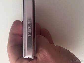 Samsung galaxy Zflip5 512gb prodám/vyměním - 7