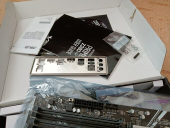 MB ASUS Prime Z390 – P + CPU, sock. 1151 - 7