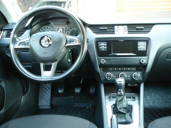 ŠKODA OCTAVIA SCOUT 3 2.0 TDI 110KW 4x4 ALU TAŽNÉ PARKPILOT - 7