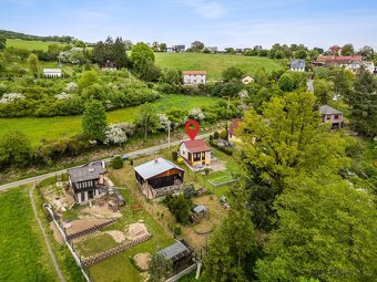 Zděná chata u řeky Úslavy s možností trvalého bydlení - 7