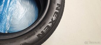 235/55/18 Nexen Roadian CTX, DOT 1522, 7.8mm-6.3mm. - 7