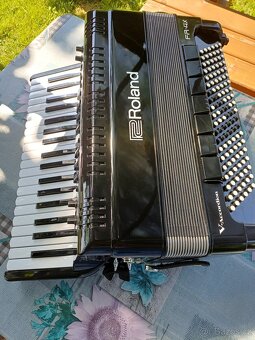 Roland  fr-4x ,elektronický akordeon - 7
