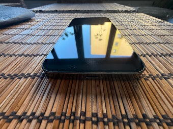 iPhone 12 Pro - 128 GB - 7