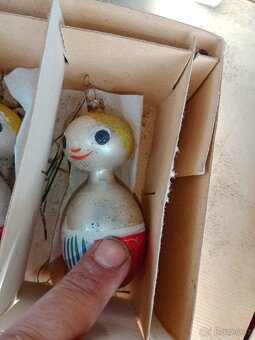 Vánoční ozdoby po dědečkovi a babičce. - 7