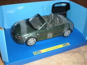 prodám modely 1/18 - 7