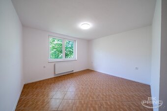 Rodinný dům 5+1 na pozemku 1.005 m2 Poříčany, okr. Kolín. - 7
