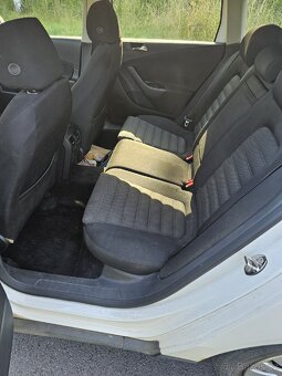 Náhradní díly VW Passat B6 3c kombi LB9A - 7