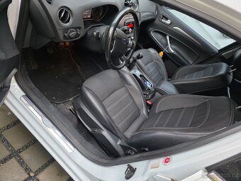 Ford mondeo MK3 combi 2.0 benzín 107kw 2009 - 7