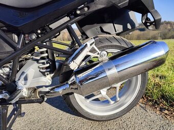 BMW R 1200 R.  4400KM - 7