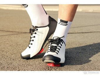 Cyklotretry Force COMANDO CARBON, bílé vel.44 799Kč - 7