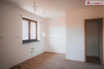 Prodej rodinného domu 4+KK, Libež, okr. Benešov - 7
