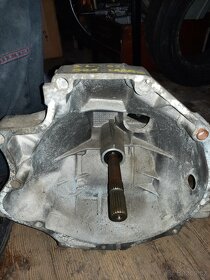 Porsche 944 S2 3.0 převodovka - 7