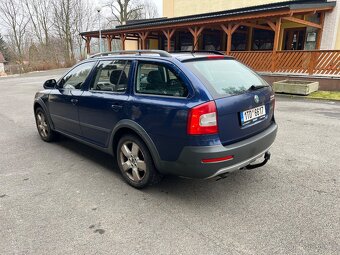 Škoda Octavia Scout 1.8tsi 4x4 - 7