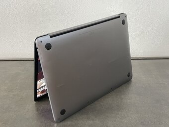 Apple MacBook Pro 13" 2020 SG 256GB SSD - 7
