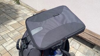 Fotobatoh Vanguard Skyborne 49, pro DSLR + notebook - 7