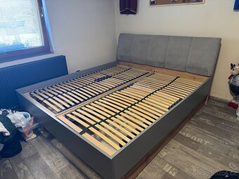 Manželská postel 180x200 cm – moderní design - 7