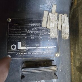 Nissan aku 1600kg třikolový - 7