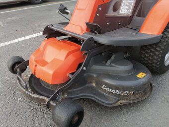 Husqvarna Rider  R 213 C - 7