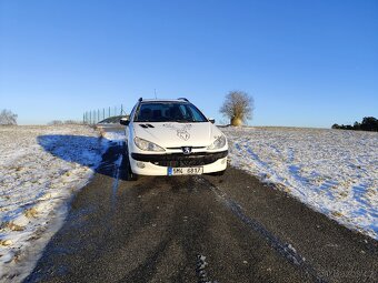 Peugeot 206 SW - 7