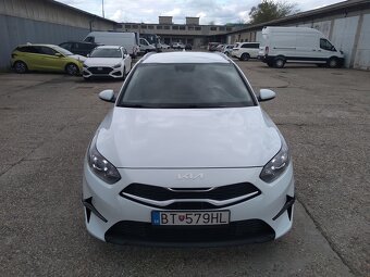 2022_KIA Ceed combi 1.5 turbo_1.maj.SR_237.000Kč netto_ - 7