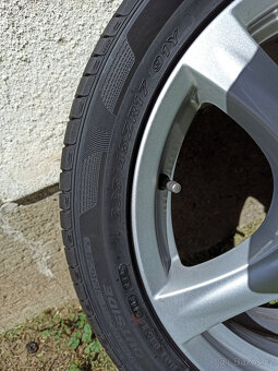 Škoda Octavia 2,3 , WV Ronal 225/45 R17 ,nové pneu,DOT 0323 - 7