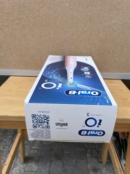 Elektrický zubní kartáček Oral-B iO Series 3 Blush Pink - 7