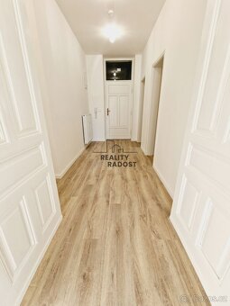 Pronájem zrekonstruovaného bytu 2+kk, 67,80m2, na ulici Anto - 7
