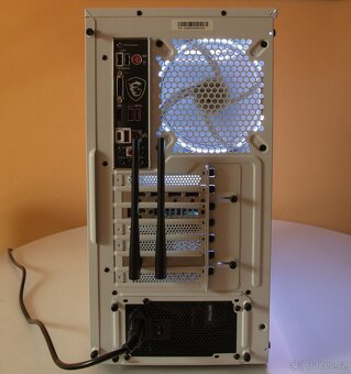 Herní Pc Be quiet R7 5700X3D RTX 3080 10 GB RAM 32 GB - 7
