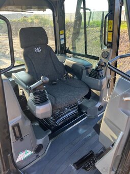 Buldozer Caterpillar D5K2LGP - 7