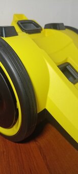 Bezsackovy vysavac Karcer VC3 - 7