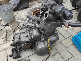 Aprilia Pegaso 650 - Náhradní díly - 7