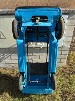 Dětský šlapací Moskvič v perfektním stavů z roku 1987 - 7