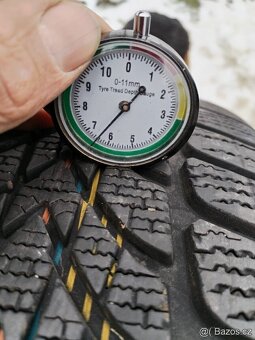 235/55/19 zimni pneu DUNLOP a CONTINENTAL 235/55 R19 - 7