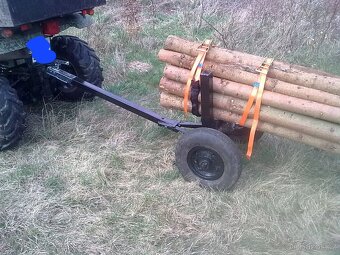 Čtyřkolový vozík za auto - 7