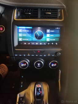Jaguar E-|Pace - 7