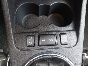 Škoda Fabia II facelift 1.2 TDI velmi pěkný stav m.2012 - 7